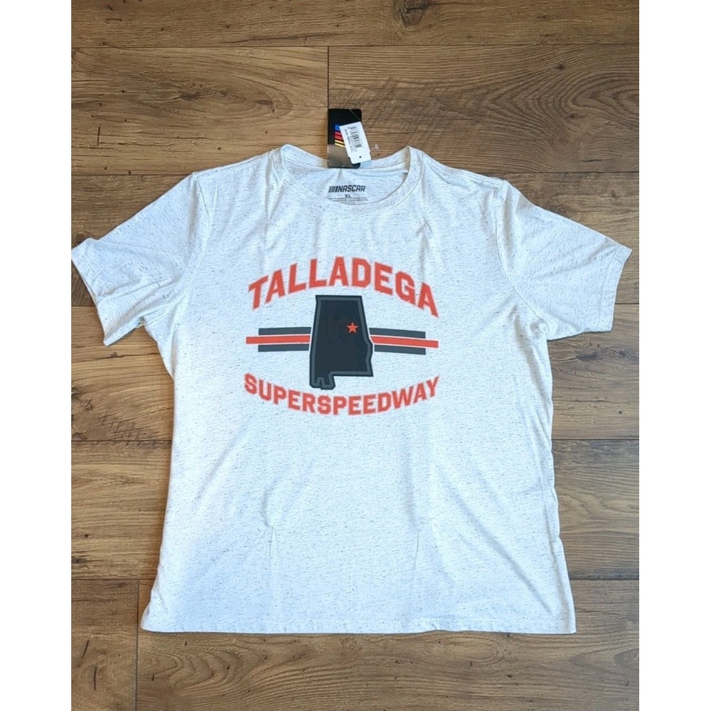 NWT NASCAR Talladega Speedway Georgia Print Women's‎ T-shirt Size XL